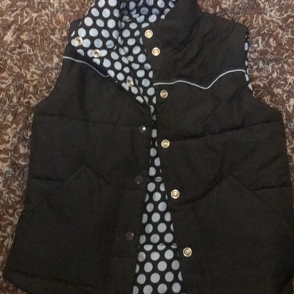 COPY - Girls reversible puffer vest by Roper 10/12